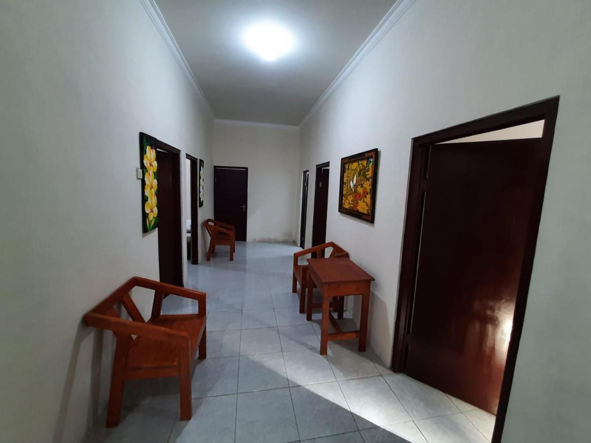 999 KHS Homestay Gilimanuk Luaran gambar