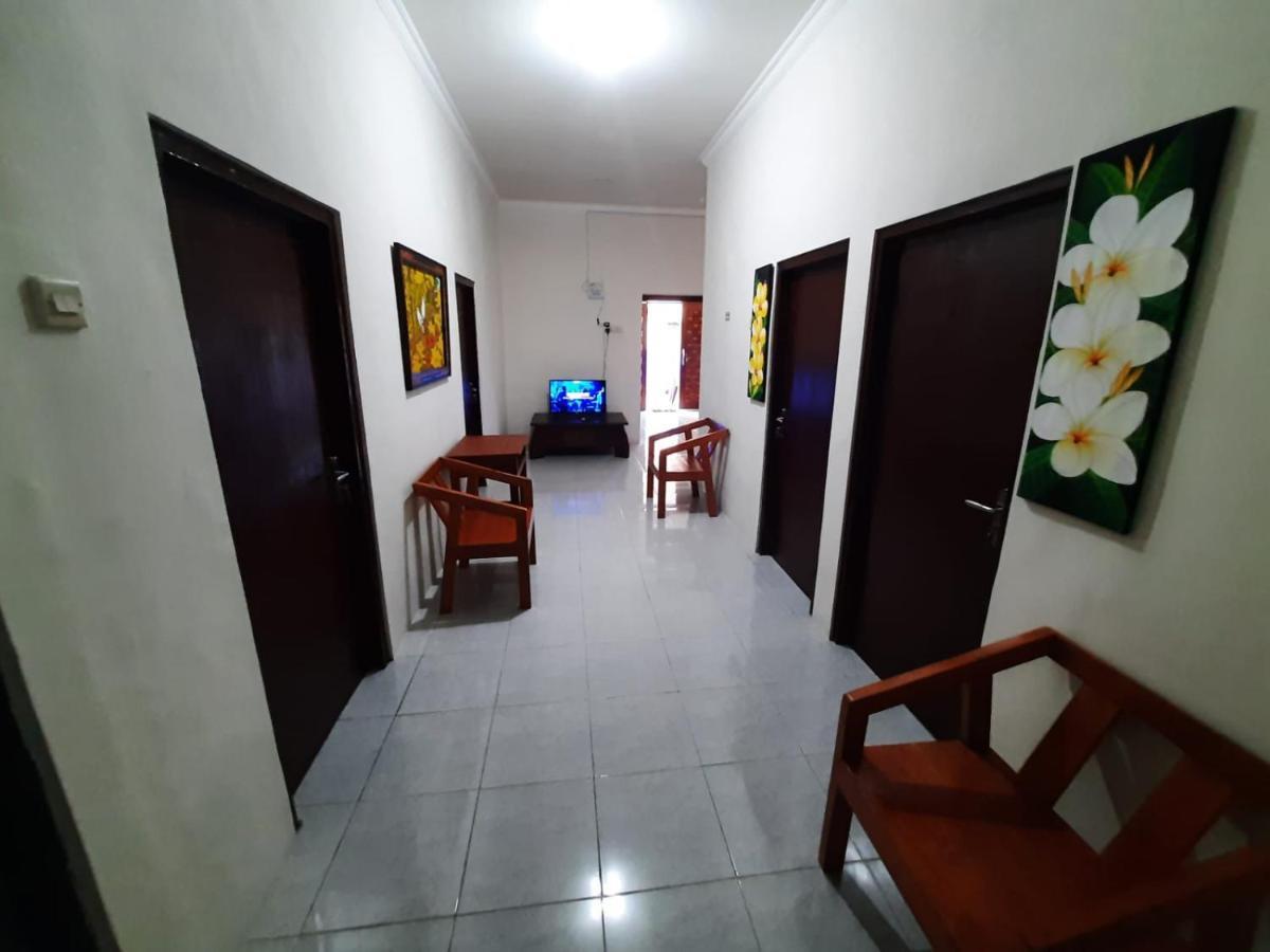 999 KHS Homestay Gilimanuk Luaran gambar