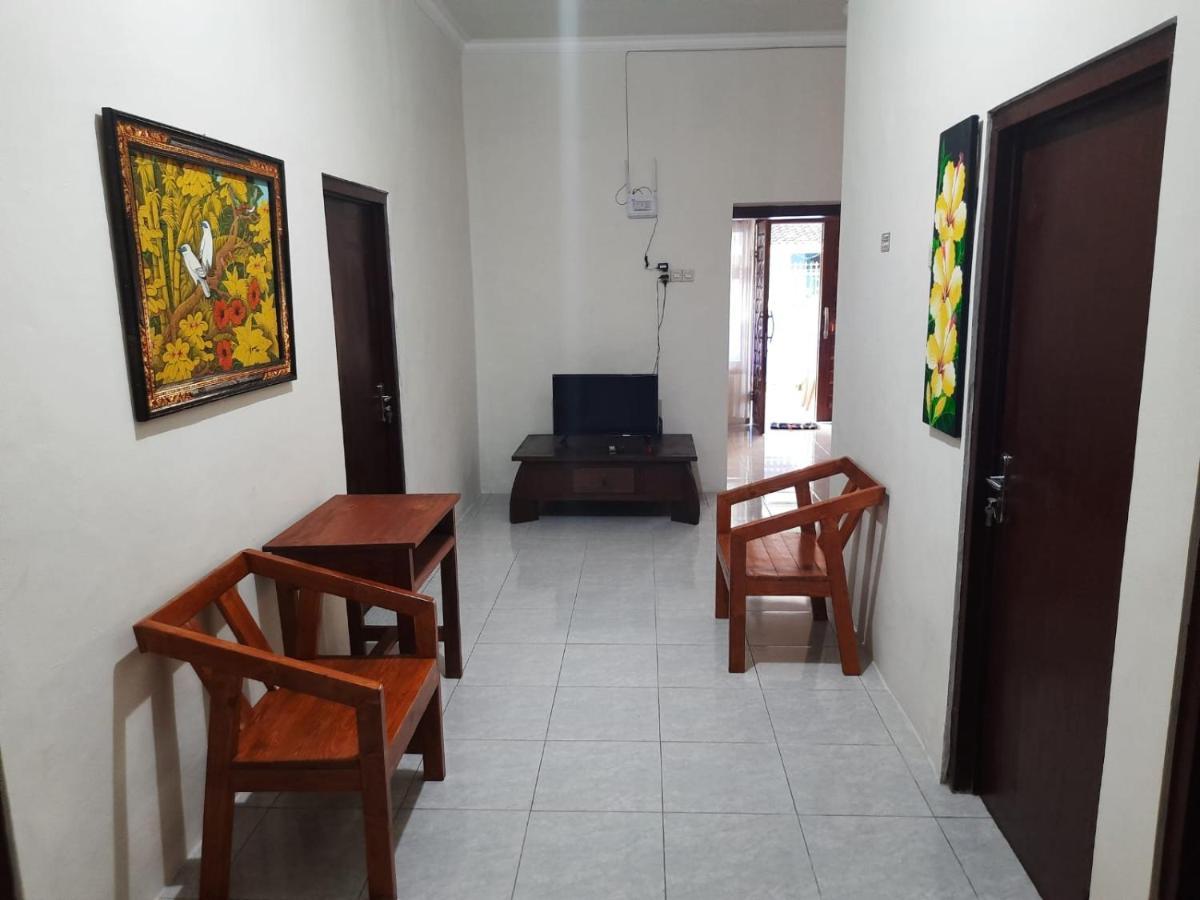 999 KHS Homestay Gilimanuk Luaran gambar